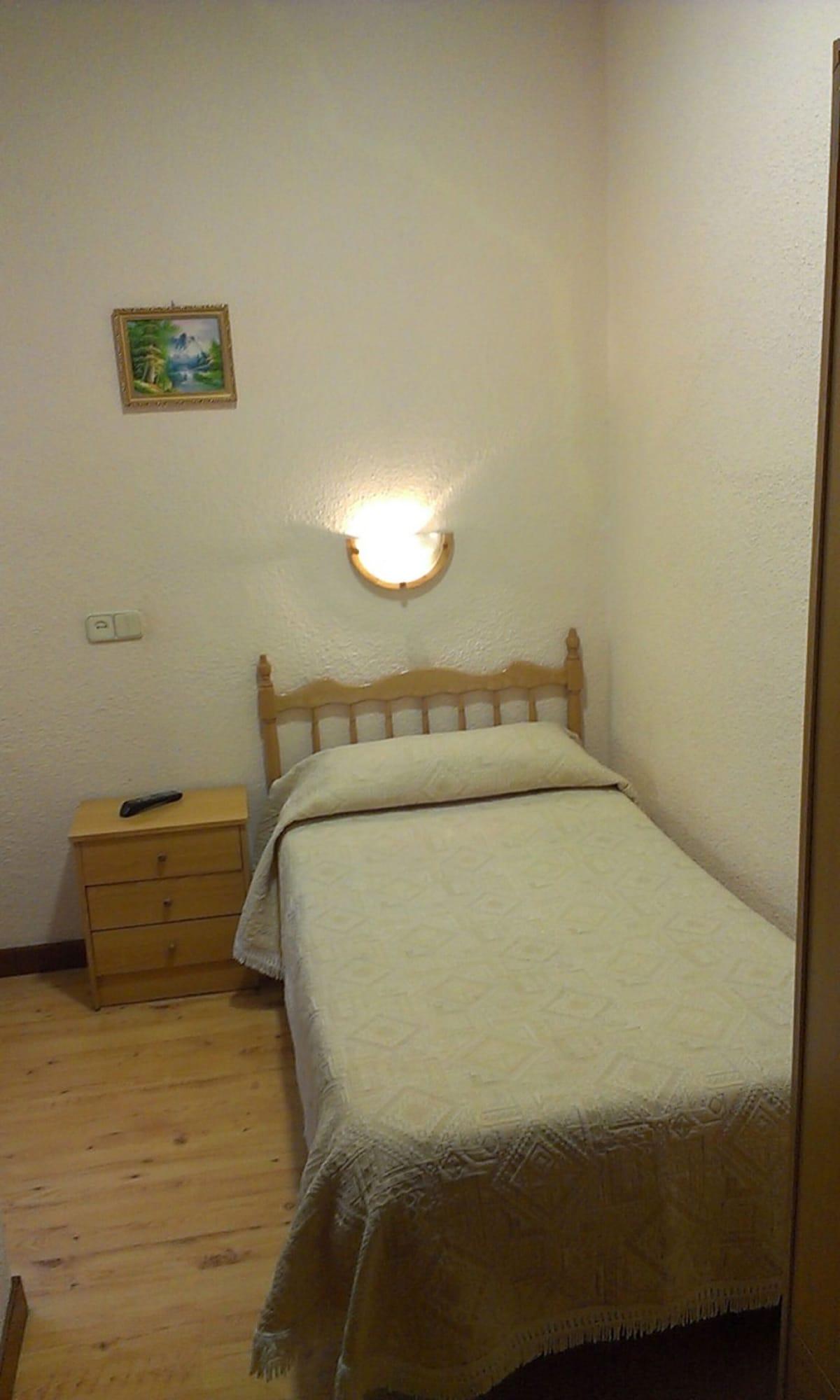 Hostal Zamora Мадрид Екстер'єр фото