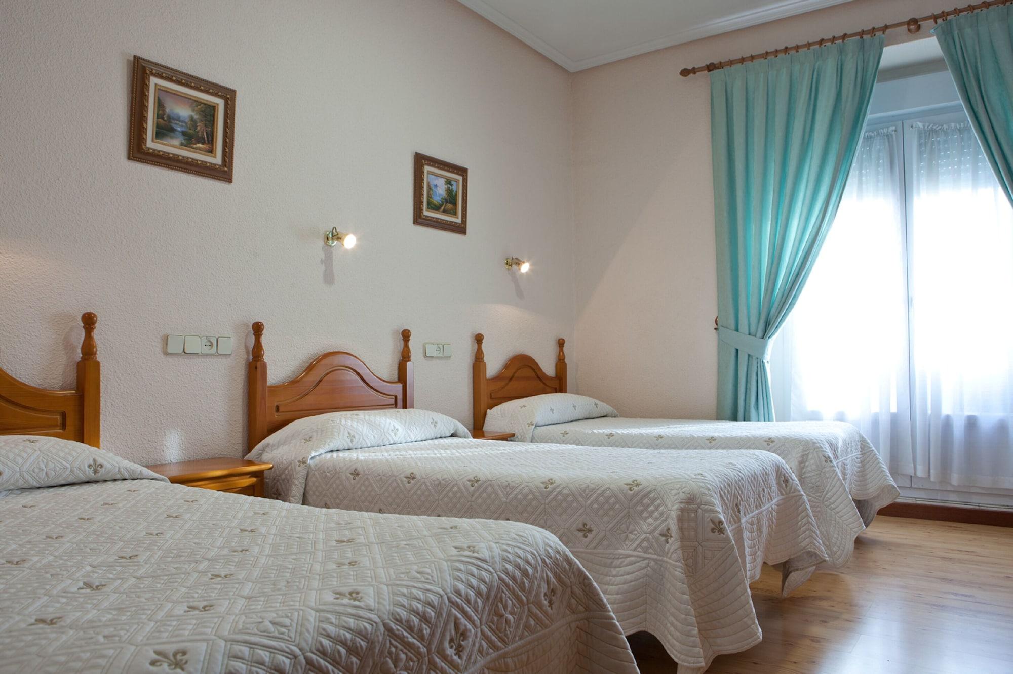 Hostal Zamora Мадрид Екстер'єр фото