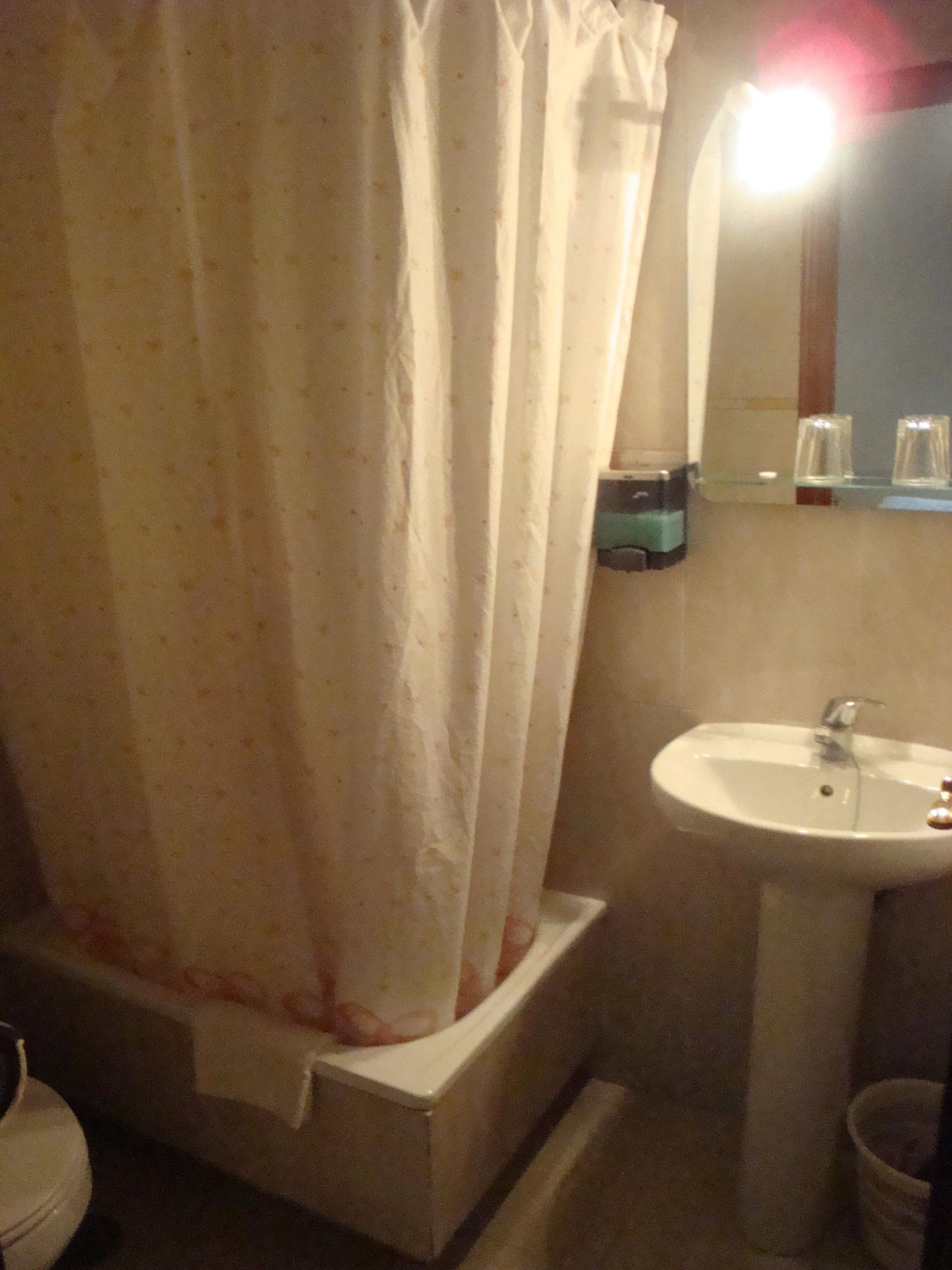 Hostal Zamora Мадрид Екстер'єр фото