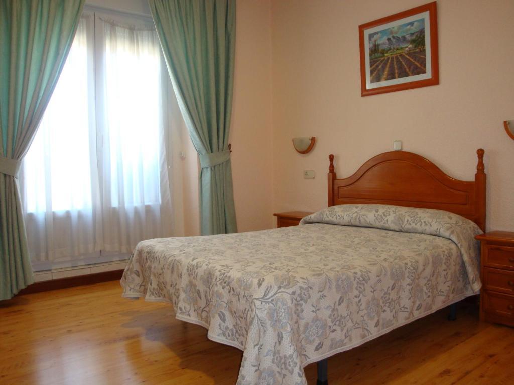 Hostal Zamora Мадрид Номер фото