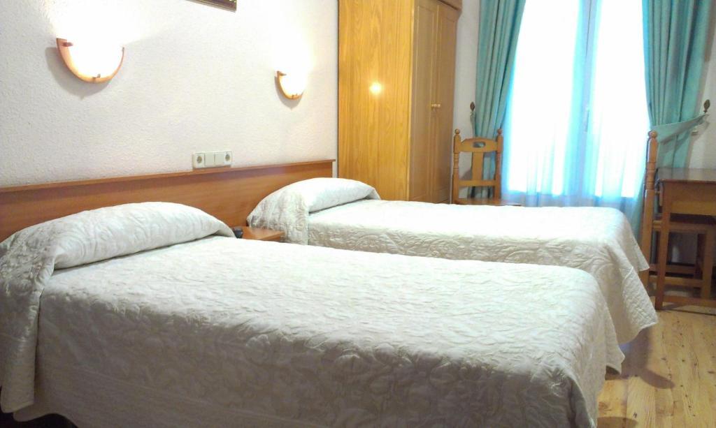 Hostal Zamora Мадрид Екстер'єр фото